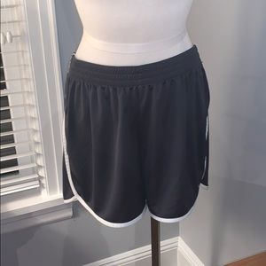 🌻Champion Mesh Womens Short Basketball Sho…